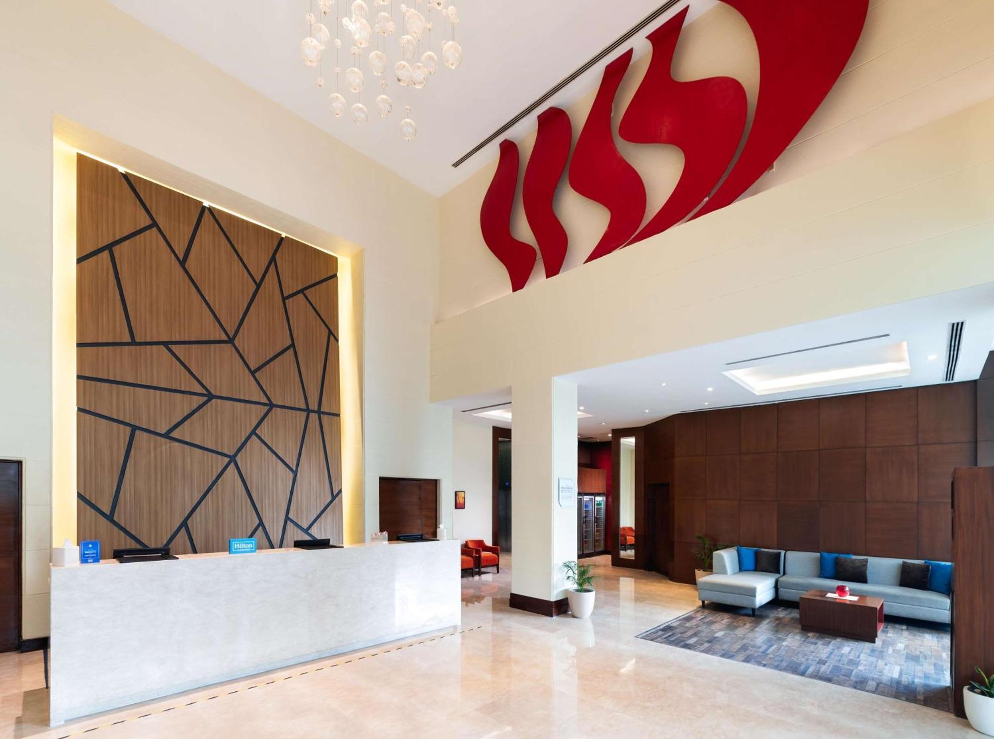 Hilton Garden Inn New Delhi/Saket Екстер'єр фото